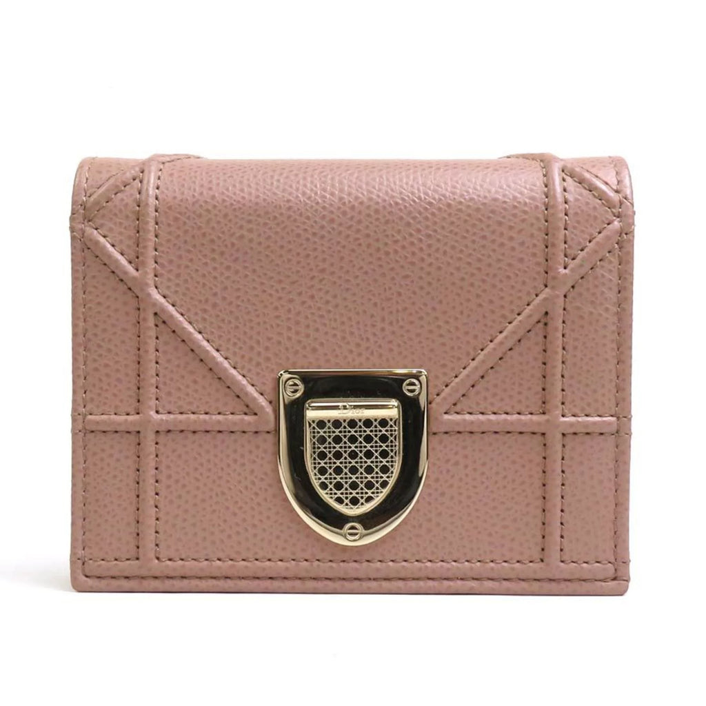 Pre-Owned Pink Beige Leather Wallet N140