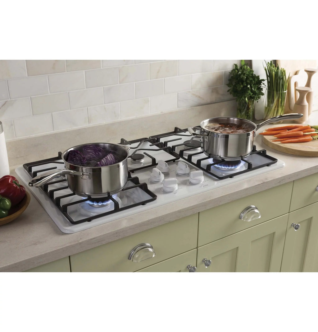 36" Gas Cooktop with 5 Sealed Burners in White V51545
