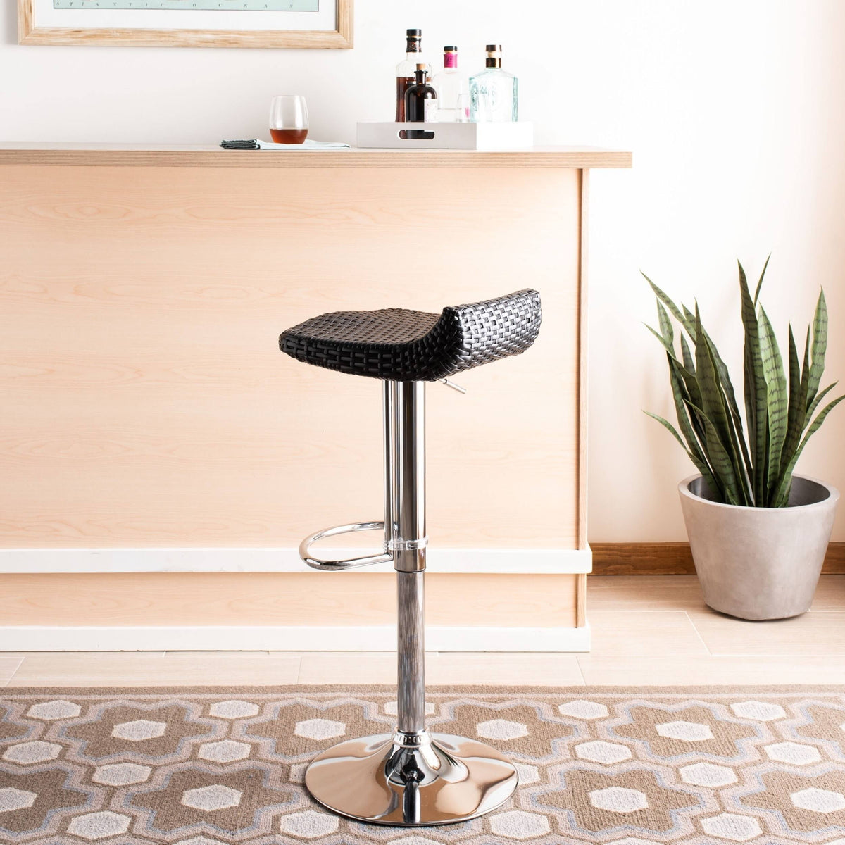 Black Swivel Bar Stool O153057