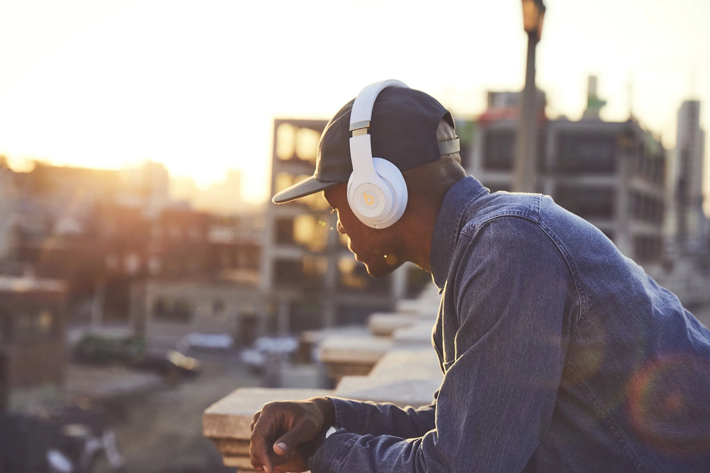 Wireless Noise Cancelling Headphones Matte Black E135216
