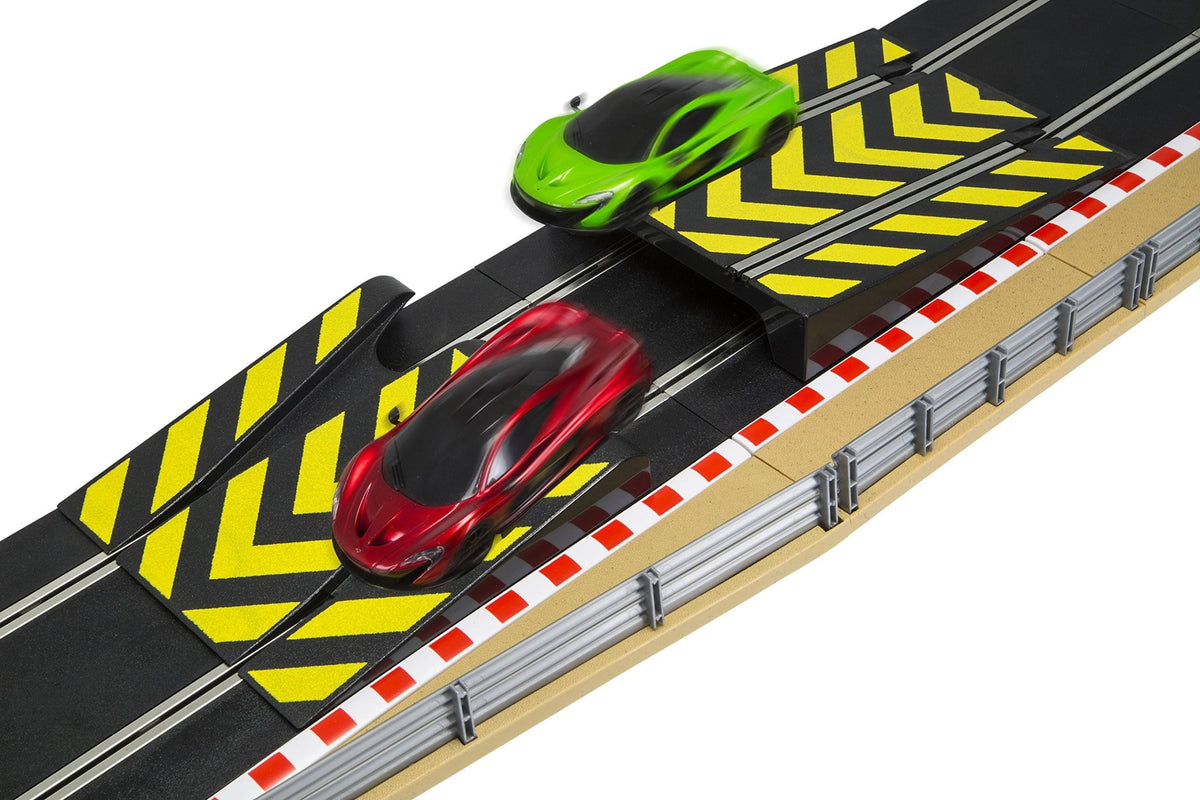 Track Extension Pack with Ramp Up and Ramp Down, 2 Hairpin Curves, 2x 1/4 Straight, 4 Side Y145