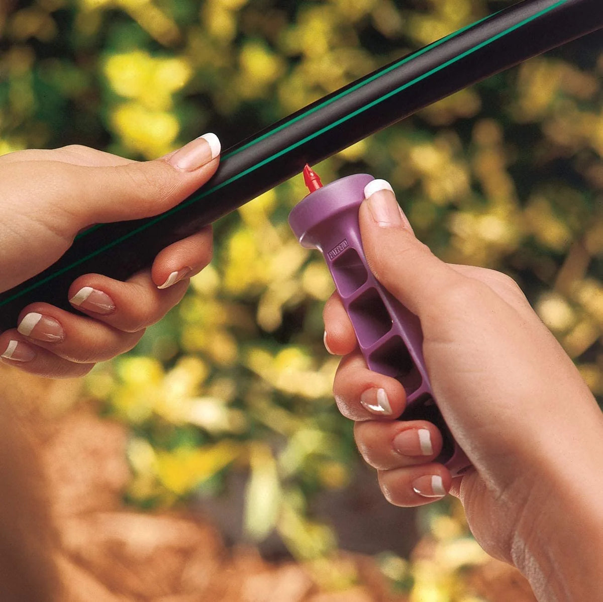 Drip Irrigation Watering Kit with Drippers, Micro-Bubblers and Micro-Sprays E865505