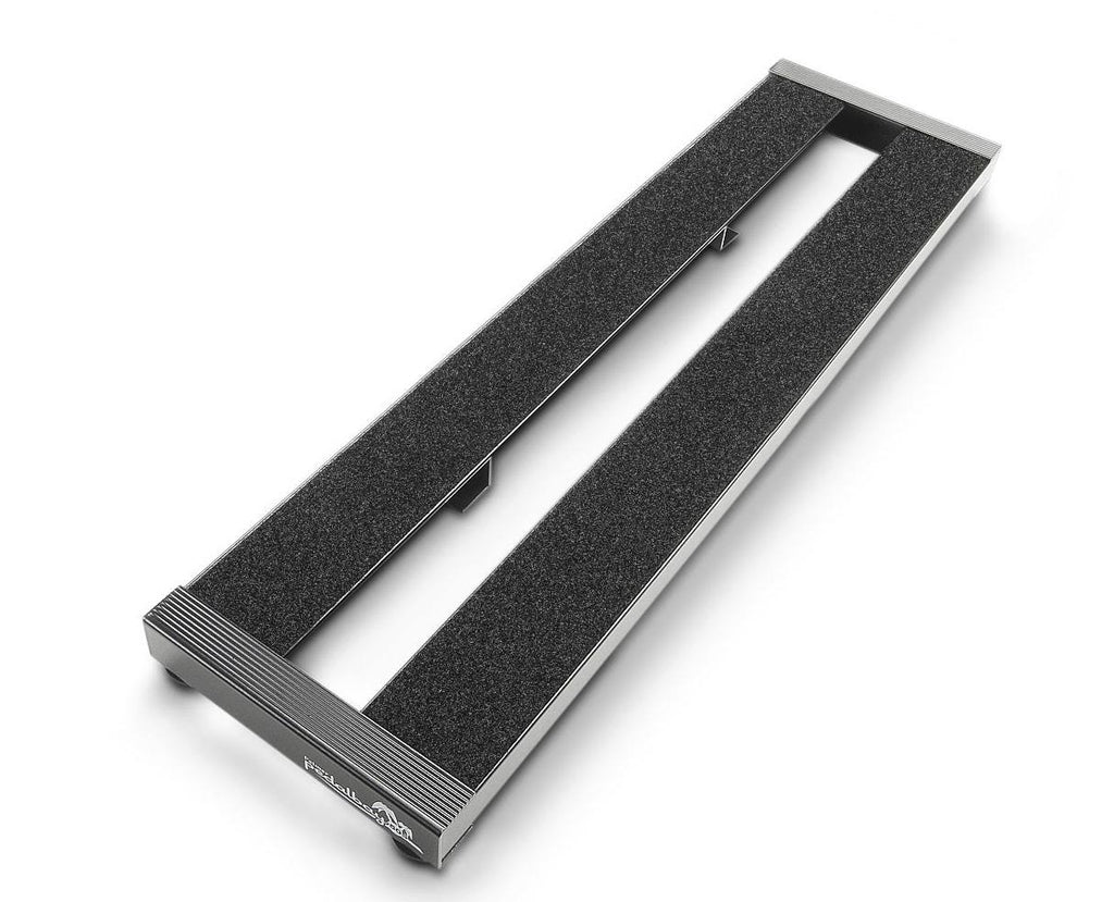 Compact Lightweight Pedalboard with Softcase G66556
