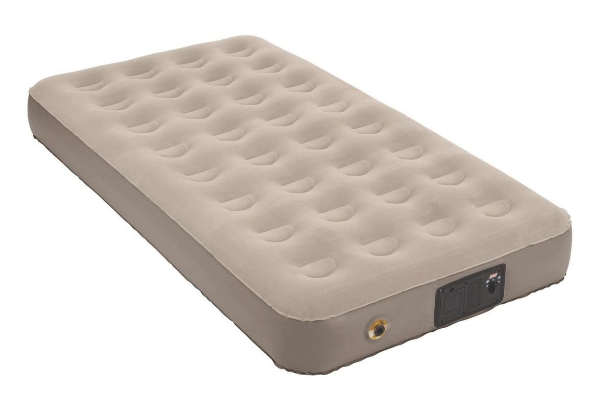 Twin Airbed with Built-in Pump D2249