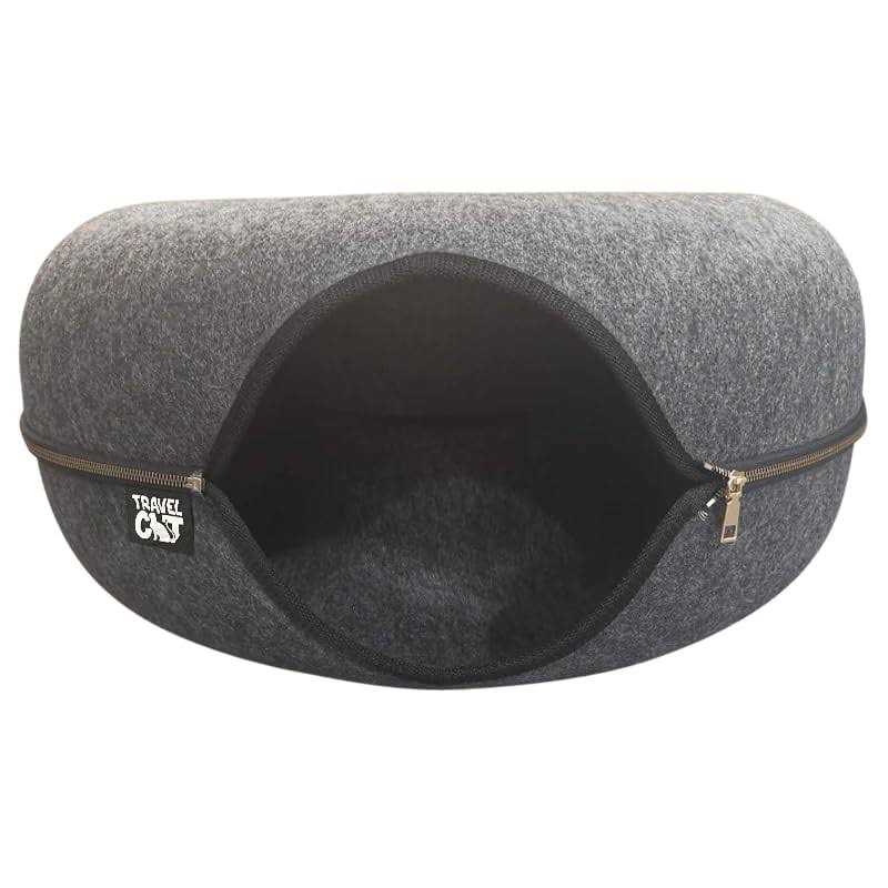 Cat Hideaway Cave I363