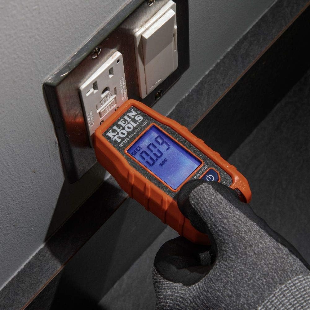 Non-Contact Voltage Tester and GFCI Receptacle Tester with LCD C357