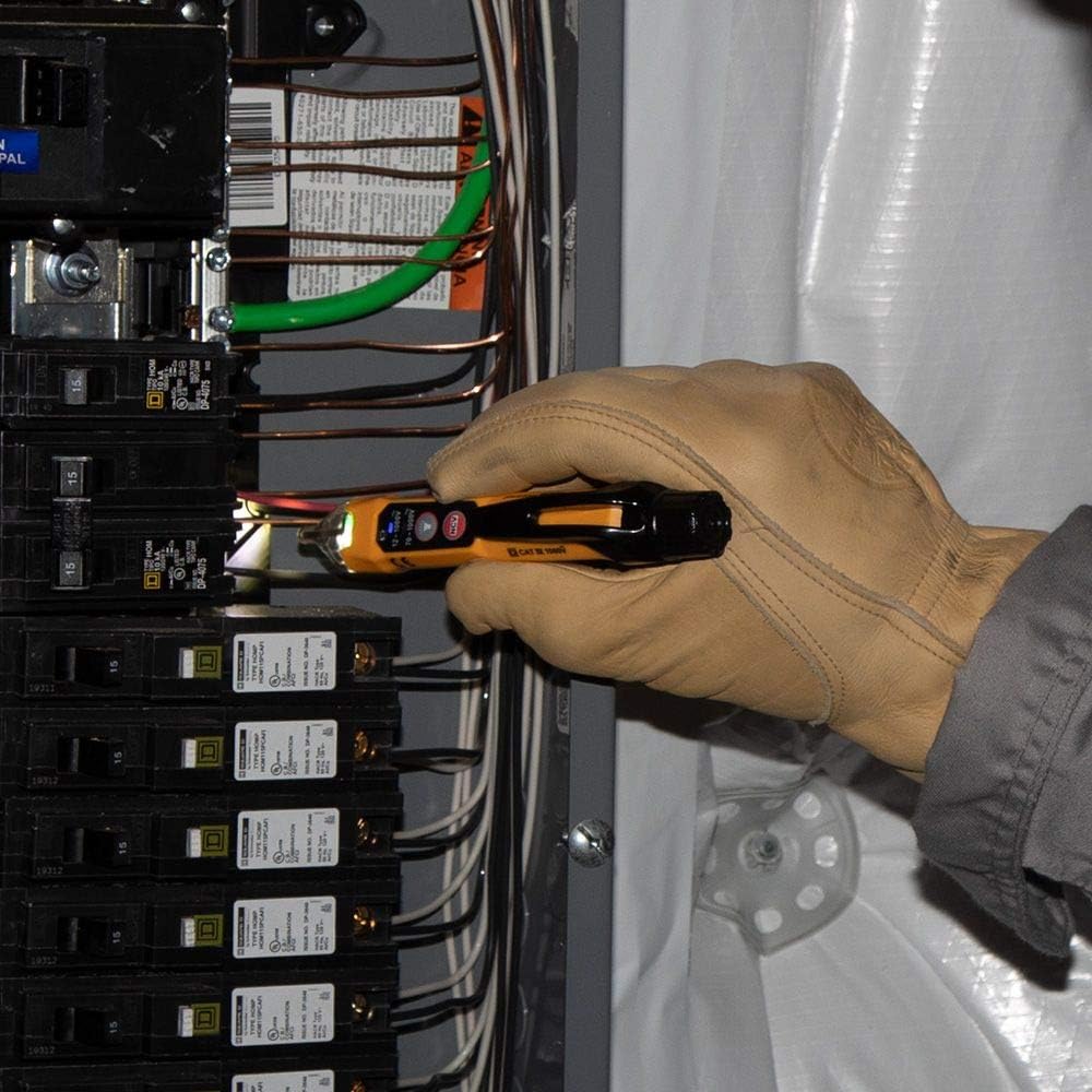 Non-Contact Voltage Tester and GFCI Receptacle Tester with LCD C357