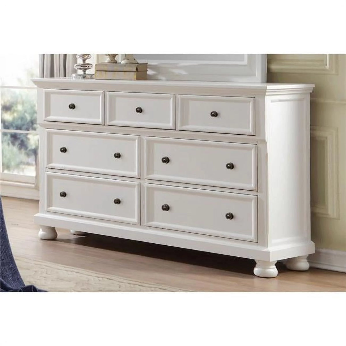 White Seven Drawer Wooden Dresser M311