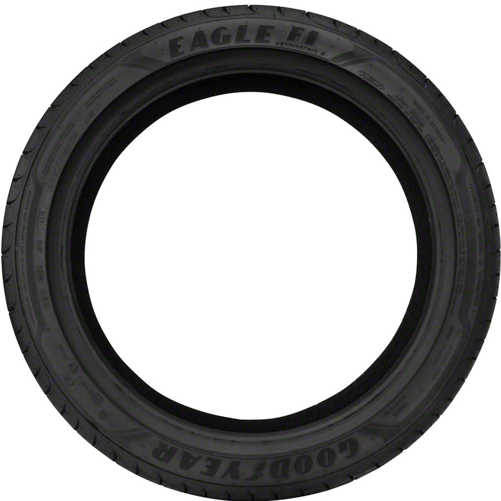 Summer 265/40ZR19 98Y Passenger Tire V94489