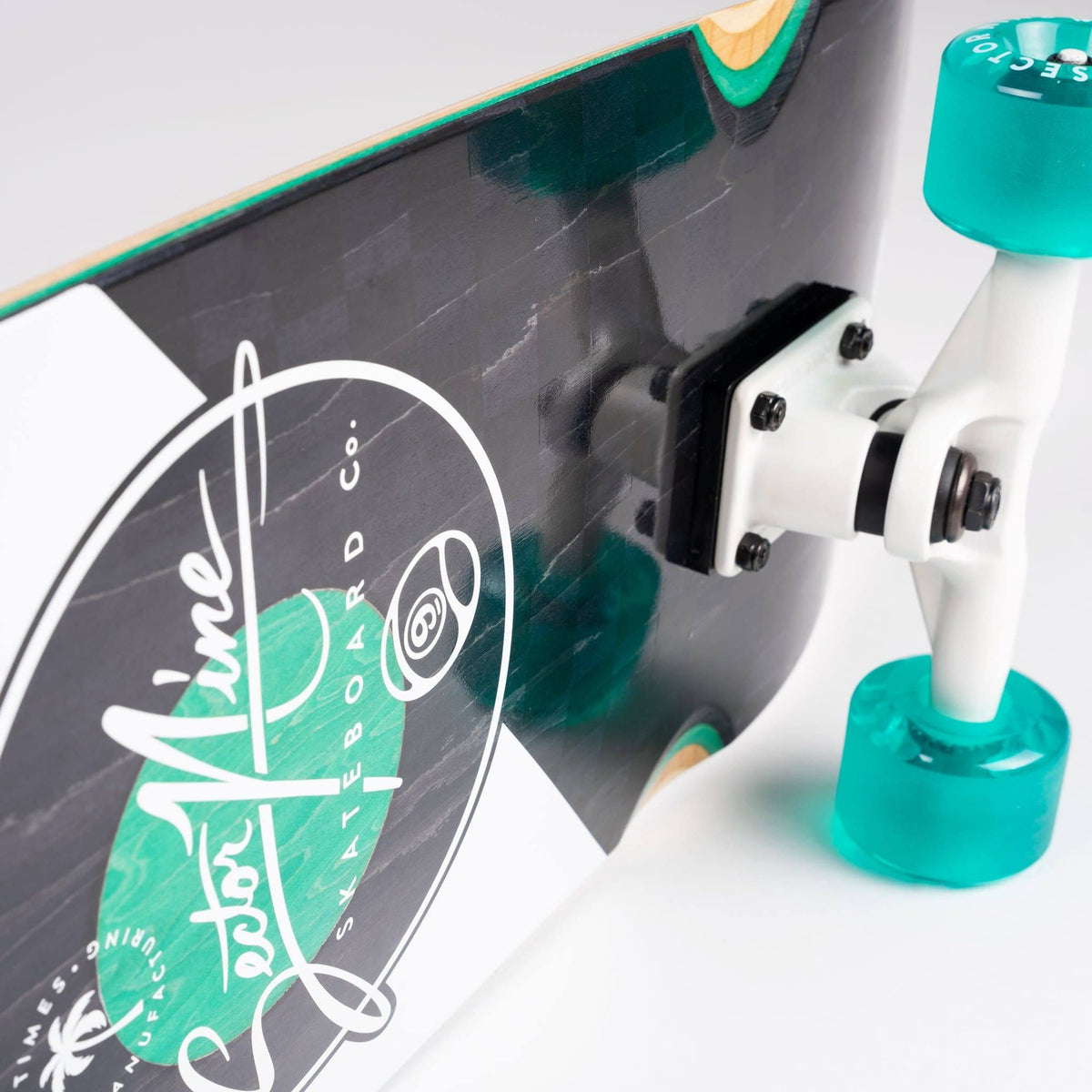 Complete Skateboard Q2502
