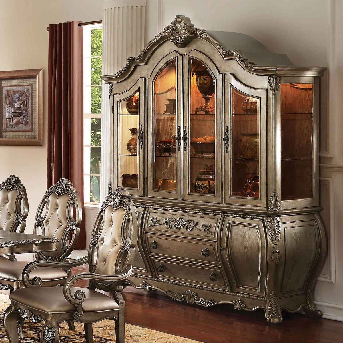 Vintage Oak China Cabinet Z932