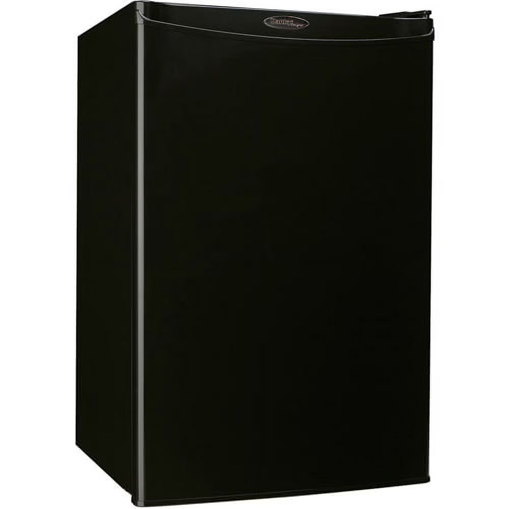 Black 4.4 cu ft Compact Refrigerator C651
