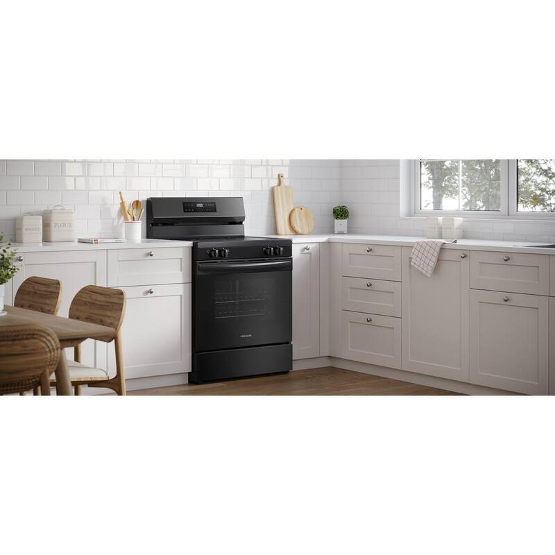 5 Element Freestanding Electric Range in Black Z1290